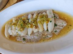 -侬佳蒸菜馆(听潮店)