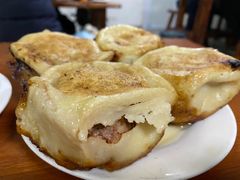 -宝瑞门钉肉饼店