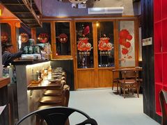 -8PINTS八品脱·日料·烧鸟·精酿小酒馆(莘庄店)