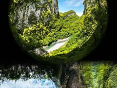 -蝶舞清江·恩施地心谷景区