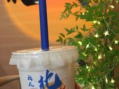 -椰吉满•鲜椰饮品(侨港黑金冠好店)