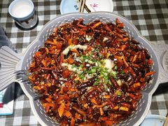 -川人百味·水煮活鱼(赛罕万达店)