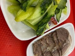 -京穆兰兰州牛肉面·清真(盛龙广场店)