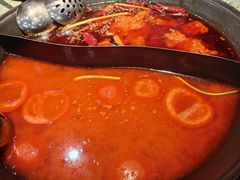 -鸿姐老火锅(疁城新天地店)