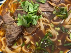 -康师傅私房牛肉面(马泉营奥莱店)
