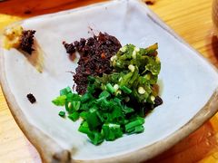 -野山舂·贵州现舂酸汤火锅(鸿通城店)