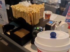 -瑞幸咖啡(芳村万象店)