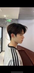 -一家只做男发烫染的店