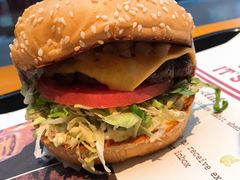 -The Habit Burger Grill 哈比特汉堡(复兴soho店)