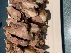 手抓羊肉-青海名吃尕张娃非遗烤肉(海湖总店)