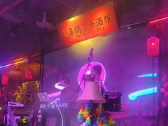 -喜鹊音乐酒馆(西街店)