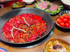 -萍姐火锅·公路夜市(武汉首店)