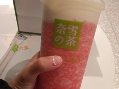 -奈雪的茶(百盛店)