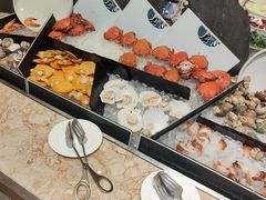 -大中华希尔顿酒店-念自助餐·嗨啤·小龙虾