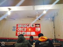 -老字号杨坡红油米线腊汁肉夹馍(东四道巷店)