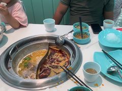 -季季红火锅(柳州城中万达二店)