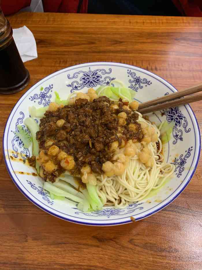 碗碗香面庄-"我们一家爱吃的一家面馆,儿子尤爱其不加辣.