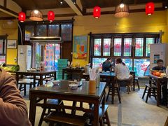 -富正毅三下锅·湘西韵味(天门山索道店)