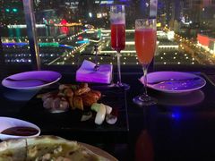 -青岛海尔洲际酒店