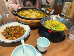 -有红鸡毛店·川菜(建设路店)