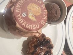 -咖啡苑自助餐厅·中国大饭店