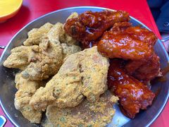 -BHC炸鸡(明洞总店)