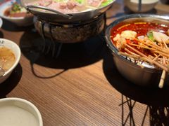 -肖四女乐山跷脚牛肉(南汇大学城生活广场店)