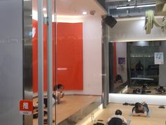 -乐刻健身(龙湖杭州紫荆天街精品店)