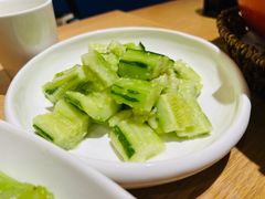 -渝信川菜 · 川味家常菜(财富购物中心店)