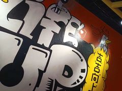 -吉吉向上炭烤鸡肉煲(西小区店)
