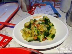 -胖哥俩肉蟹煲(华贸店)
