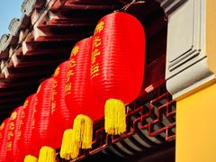 -龙华寺