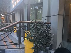 -麦凯伦烧烤·精酿超级工厂店(金桥总店)