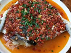 -胡子饮食店