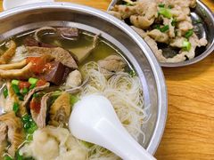 -福屿鲜捞小吃·捞化(福屿总店)