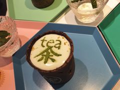 -茶是一枝花泡茶店