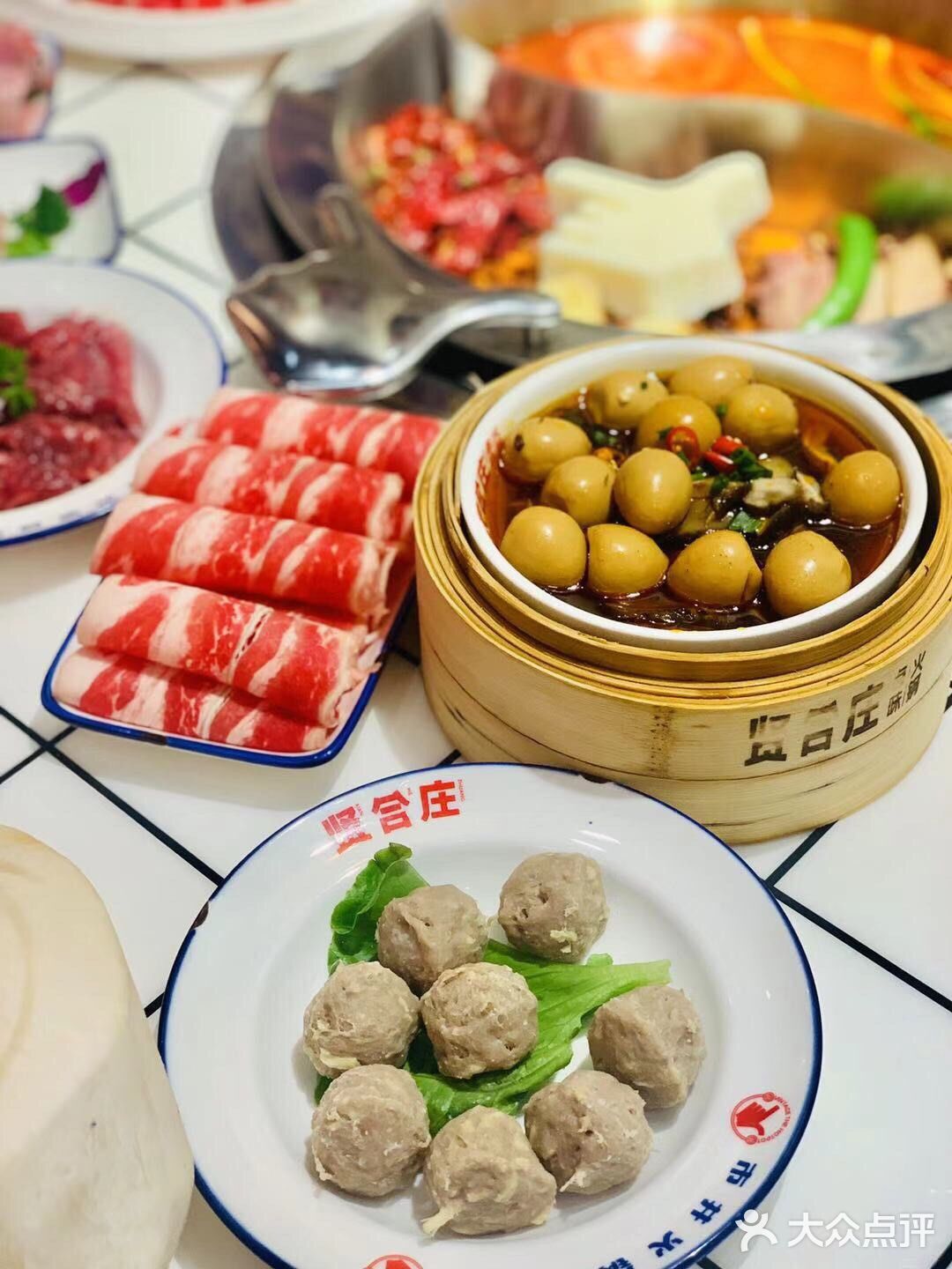 性价比也是超级高的~手工蛋饺：皮薄里边肉馅多