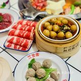 性价比也是超级高的~手工蛋饺：皮薄里边肉馅多