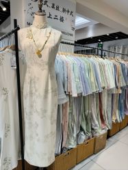 -挽苏旗袍(拙政园店)