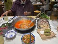 -王奋斗贵州酸汤牛肉火锅