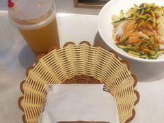 招牌肉夹馍-鼎高高陕西美食(北京华联天通苑购物中心)
