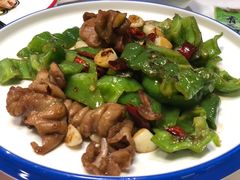 尖椒大肠-小厨师·二十年沈家门小海鲜(百井坊巷店)