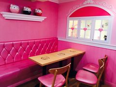 -Hello Kitty Cafe(弘大店)