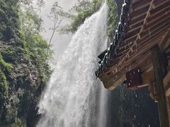 -龙水峡地缝景区