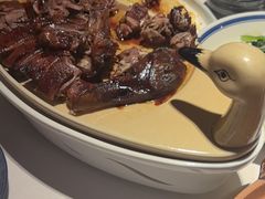 -八府香鸭·啫啫煲(华山路店)