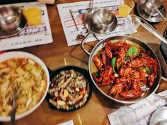 -神府路壹号·海鲜烧烤·砂锅粥·锅物(三坊七巷店)