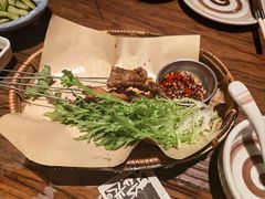 -拾光与烟火丨炭火串烧·自贡小活鲜(西村大院店)