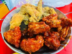 -BHC炸鸡(明洞总店)