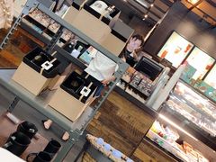 -星巴克(浦东机场T2到达店)