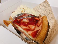 草莓奶冻派-Pie Bird(新闸路店)